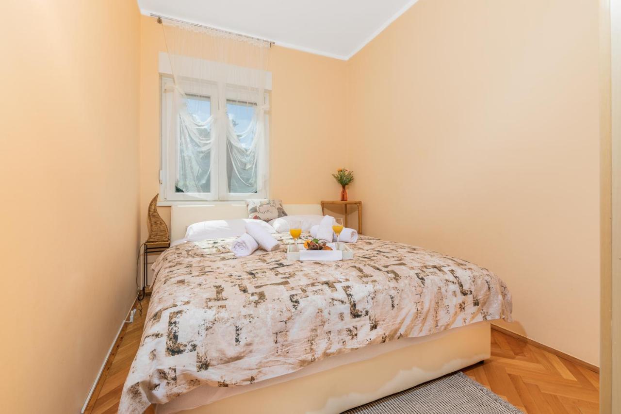 Apartments Come&Stay Punat Exterior foto
