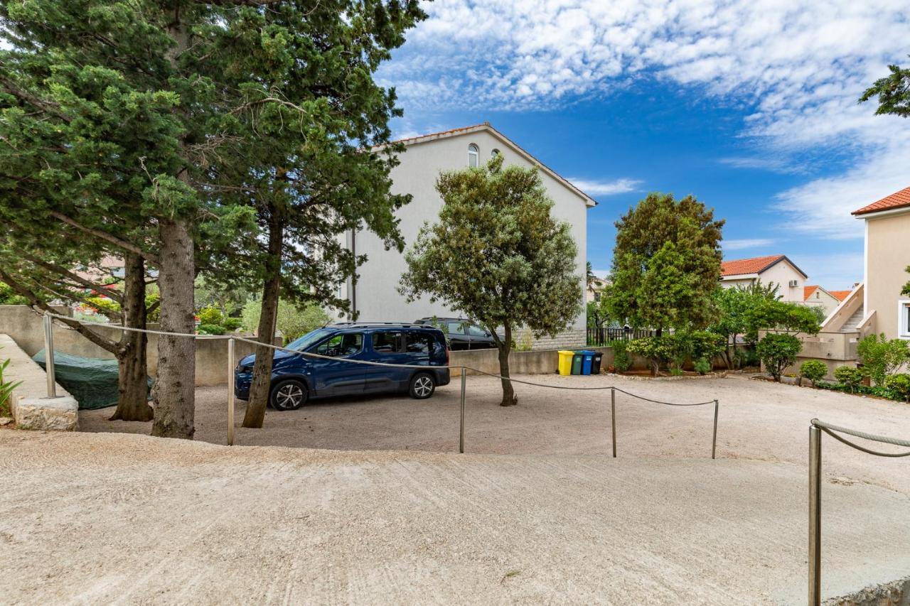 Apartments Come&Stay Punat Exterior foto