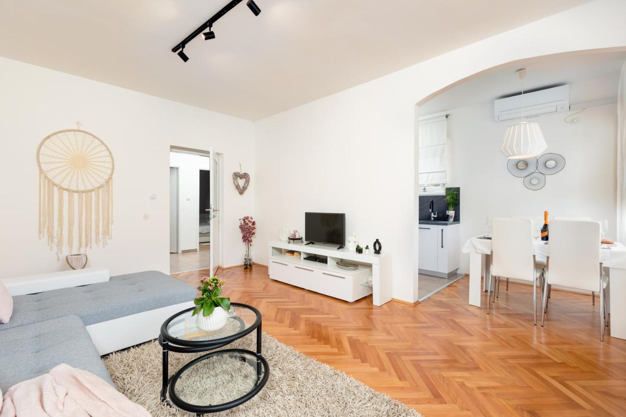 Apartments Come&Stay Punat Exterior foto