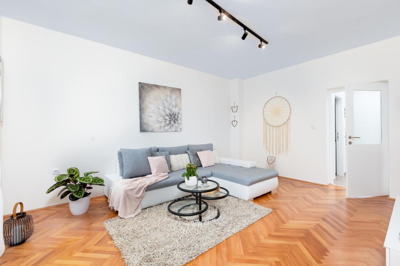 Apartments Come&Stay Punat Exterior foto