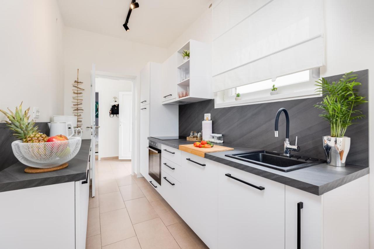 Apartments Come&Stay Punat Exterior foto