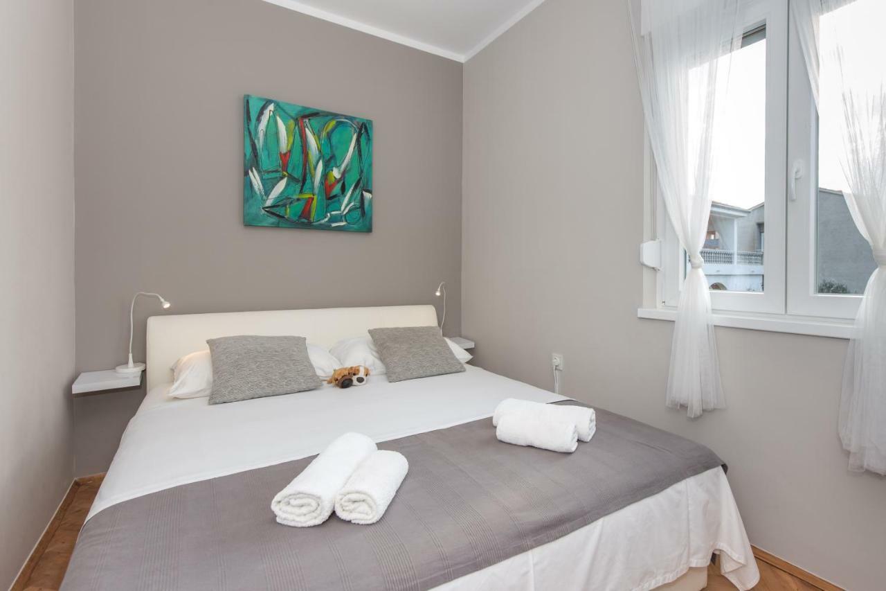 Apartments Come&Stay Punat Exterior foto