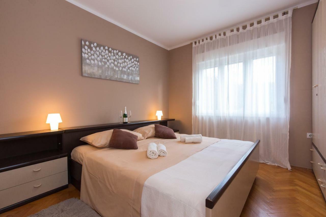Apartments Come&Stay Punat Exterior foto